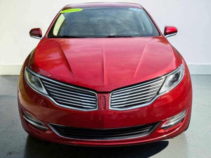 2014 Lincoln MKZ Base